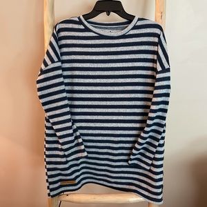 Navy and grey striped simply southern long sleeve top
